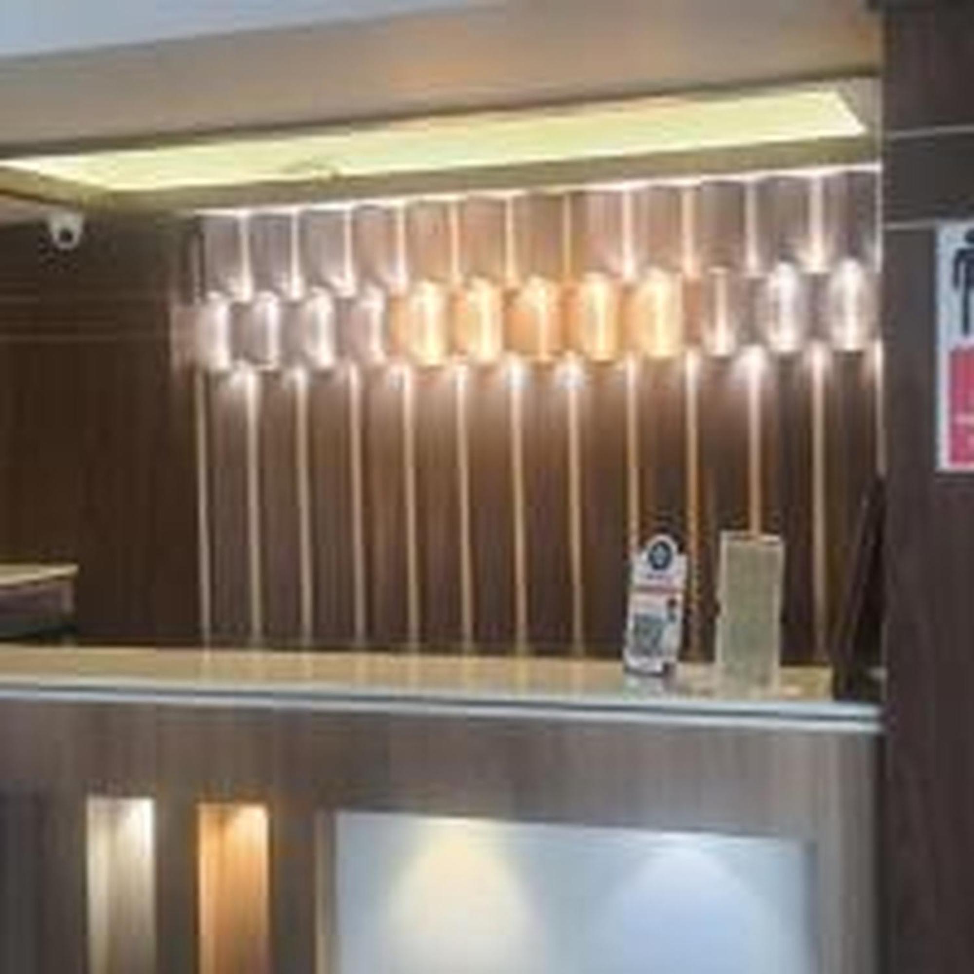 Prayana Hotels Kochi Exterior foto